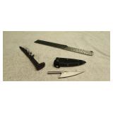 3) Damascus Knives