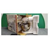 Kitchen Aid Classic Mixer