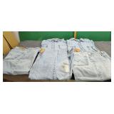 3) Pairs Levi's 38ï¿½32 & 2) XL Levi Shirts