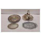 Vintage Trays & Center Pieces