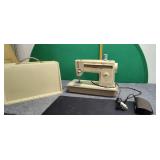 Singer Sewing Machine w/ Case