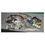 Small Assortment of Jewelry
