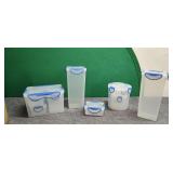 10) Pieces Hefty Plastic Containers