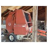 Hesston 5540 Round Baler
