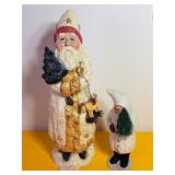 2 Santa Claus Figurines