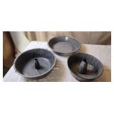 Two Funnel Cake Pans and Wash Basin