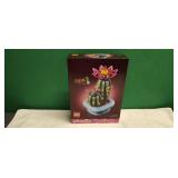 NIB 482 PC. Flowering Cactus Lego Set
