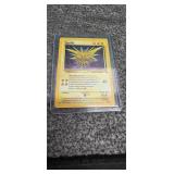 Zapdos base set polemom card