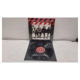 Vinyl LP U2 ' How to Dismantle An Atomic Bomb'