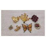 Bag of Vintage Brooches & Pins