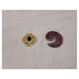 Vintage gold swirl brooch, gold filigree brooch