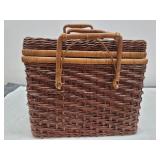 Vintage woven picnic basket/kitchen wares
