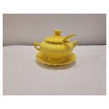 Pottery Yellow Scalloped Soup Tureen Set
