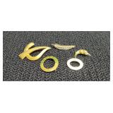 4) Brooches / Pins