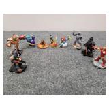 Skylanders/Marvel/ star wars figurines