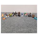 Skylanders/starwars figurines