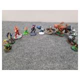 Assorted action figures/ figurines