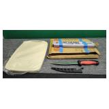 Kitchen knife and cutting board