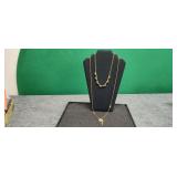 Double necklace