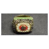11 1/2 world champions NBA ring unattended