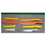 Set of 4 kitchen knives with Sheaths