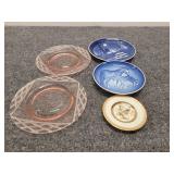 Vintage plates/saucers