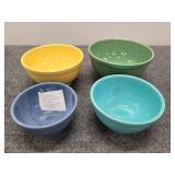 Vintage metlox bowl set
