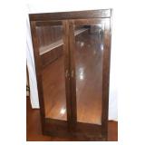 Double mirrored door wardrobe.