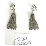 Vintage Trifari dangle clip on earrings.