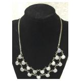 Vintage ladies Sterling .925 Silver necklace.