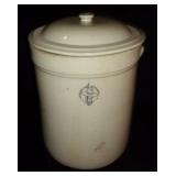 Vintage 4 gallon stoneware crock w/ lid.