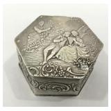 Antique .925 Silver hexagon embossed patch box.