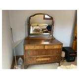 Mirror dresser