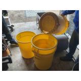 Four plastic garbage cans 20 gallon