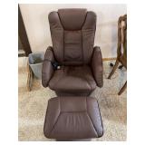 Massaging and heated fold leather chair and foot