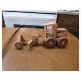 Wooden toy roadgrader