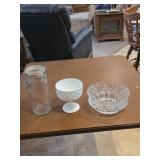 Canister and 2 serving dishes