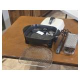 Presto electric skillet grader