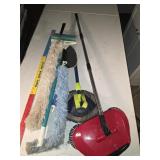 Floor sweepers dusters