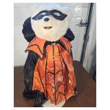Halloween bear 32' tall