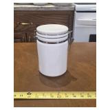 Canister with lid