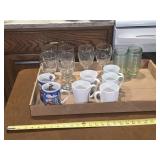 2 flowered wine glasses 4 plain and coffee mugs