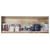 10 coffee mugs in the middle section only