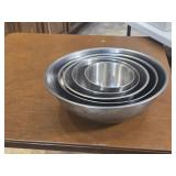 Metal mixing bowls various sizes