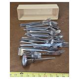 Forks and meat thermometer