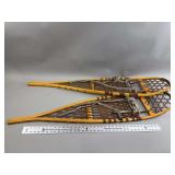 Vermont Tubbs Wooden Snowshoes with Leather Bindings and Tail