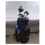Wilson 1200 LT Golf Club Set with Iowa Hawkeyes Stand Bag and Accessories