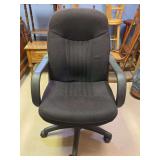 Black Fabric Office Chair with Pneumatic Lift and Casters