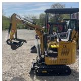 2025 AGT H15R Mini Excavator