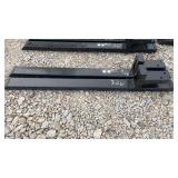 Wolverine 45in Clamp On Pallet Forks